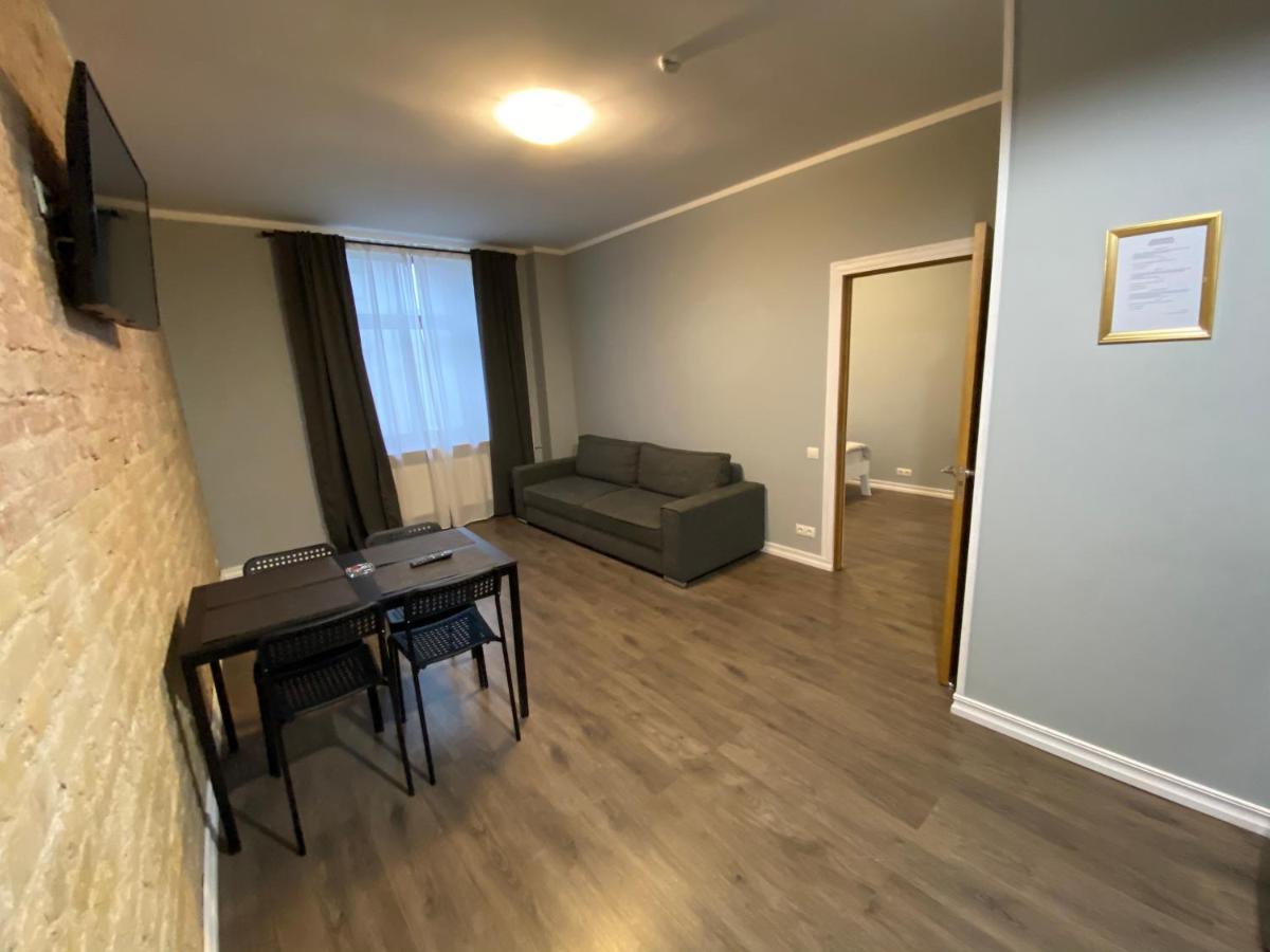 Aparthotel รีกา ภายนอก รูปภาพ A typical apartment at the hostel