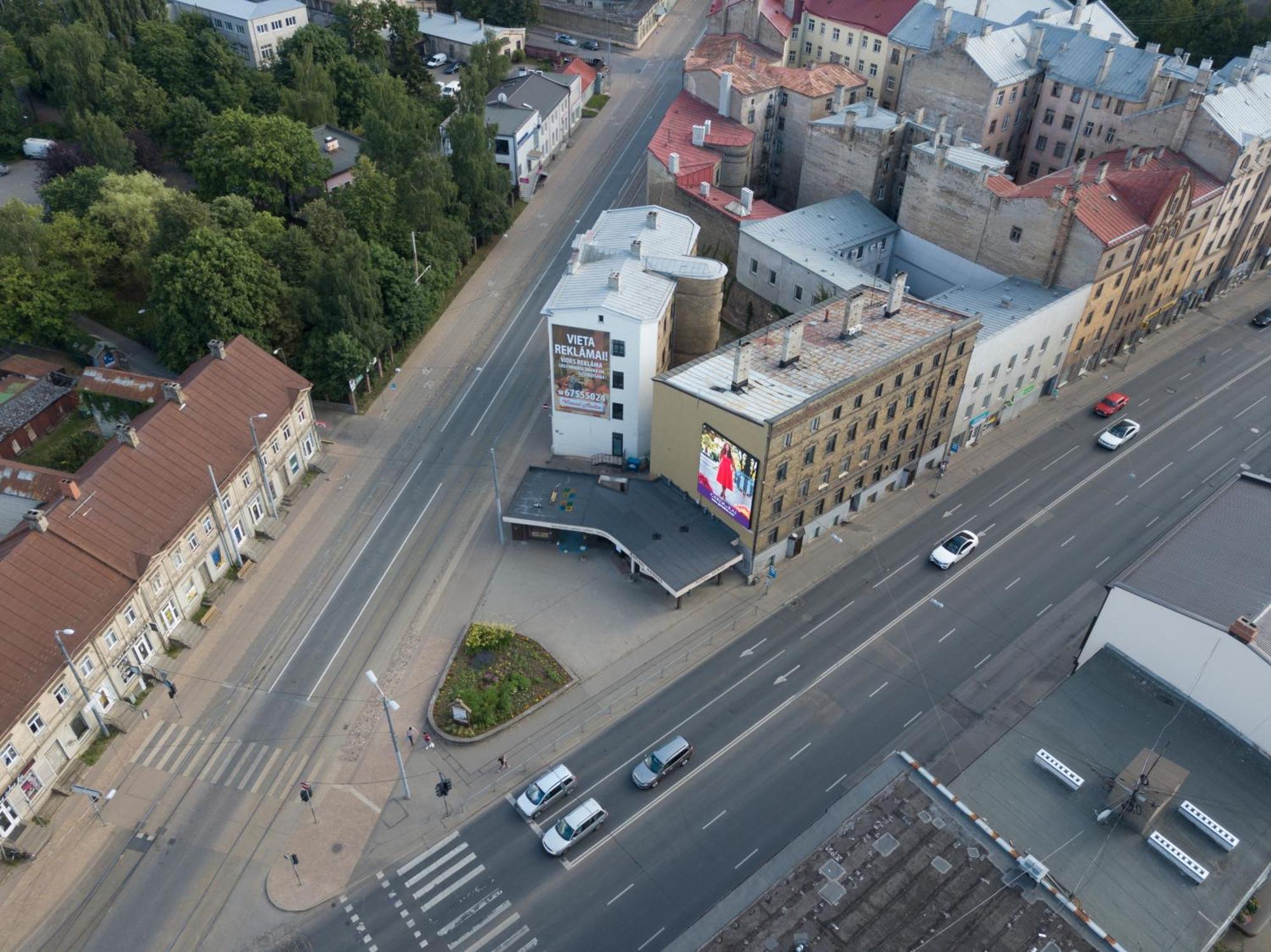 Aparthotel รีกา ภายนอก รูปภาพ Aerial view of the square