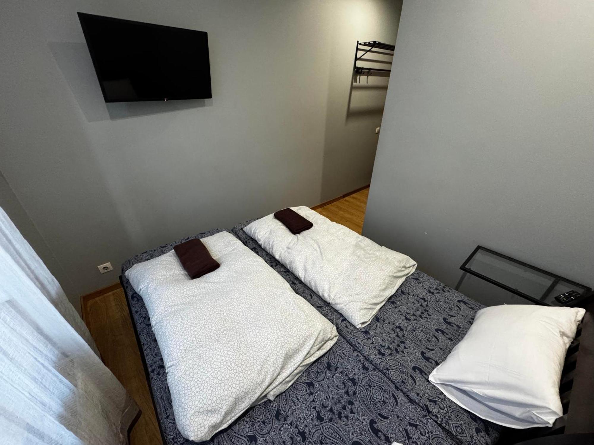 Aparthotel รีกา ภายนอก รูปภาพ A room at the hotel